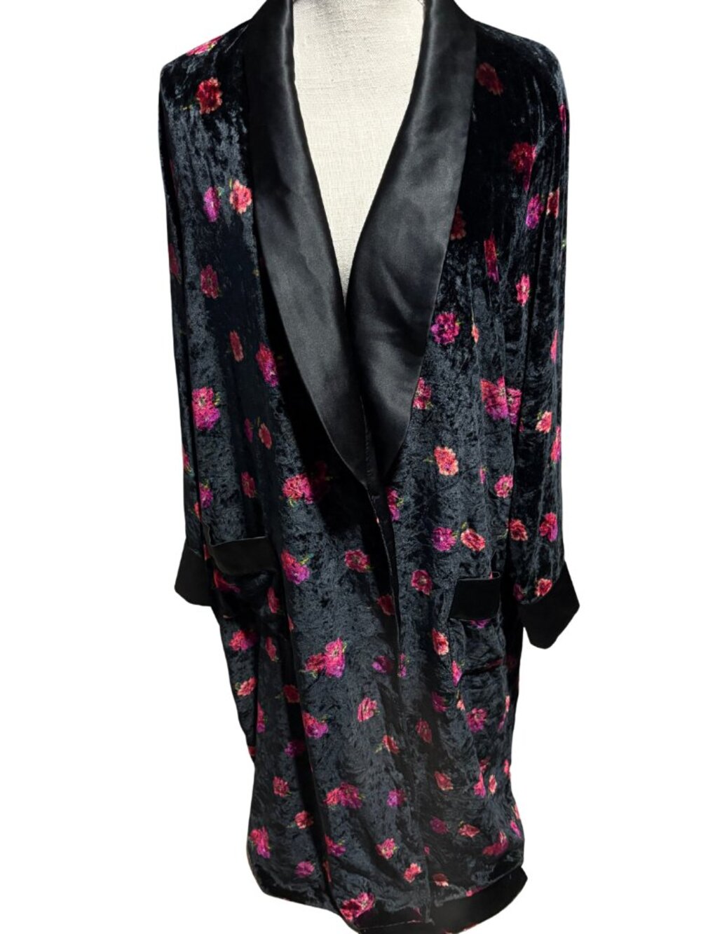 Victoria’s Secret Black Floral Crushed Velvet Satin Trim Robe L Missing Tie